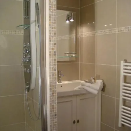 Bed & Breakfast Chateau De Fayolle 3*