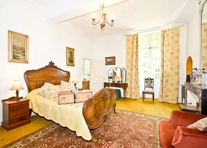 Chateau De Fayolle 3* Ribérac