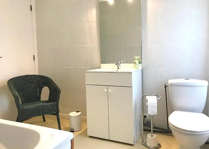 Alojamento de Acomodação e Pequeno-almoço Chateau De Fayolle